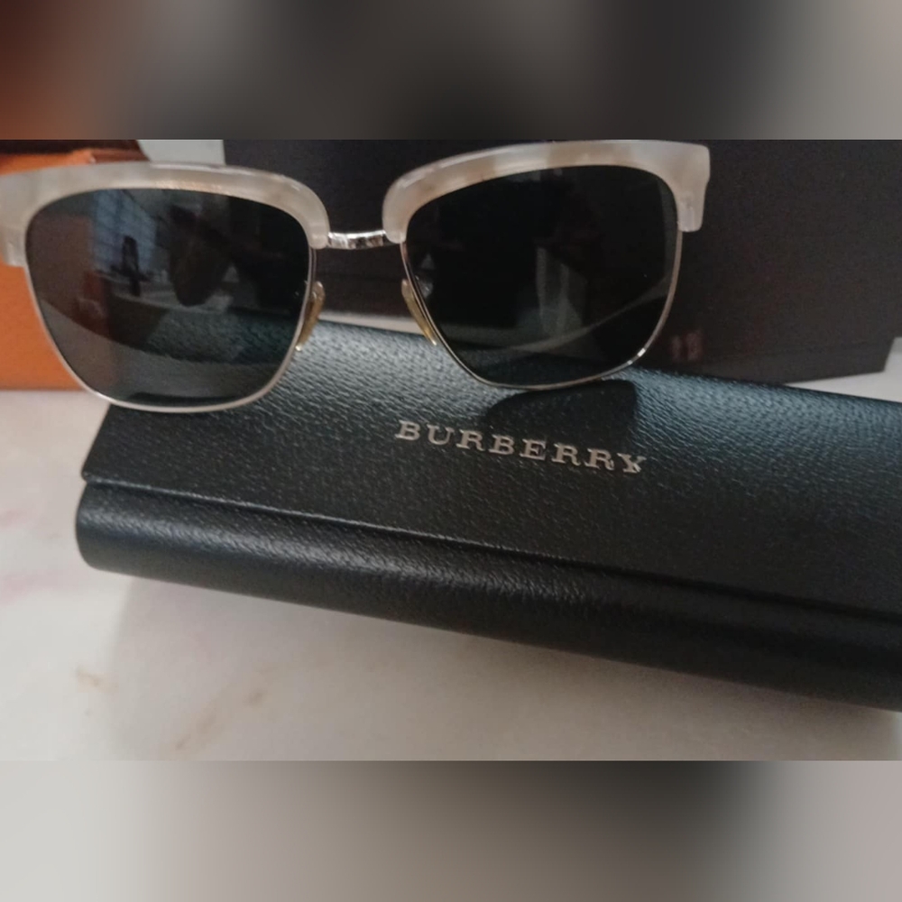 Burberry sunglasses